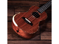 Barnes & Mullins Tenor Ukulele Walnut Barnes & Mullins Tenor Ukulele Walnut